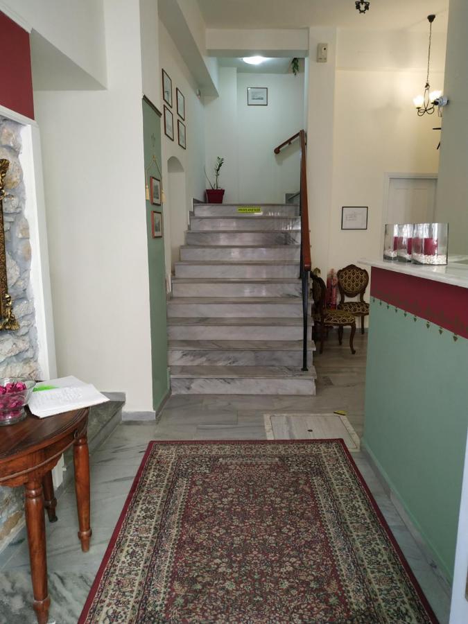 Fiera Guesthouse Ermoupoli Exterior photo